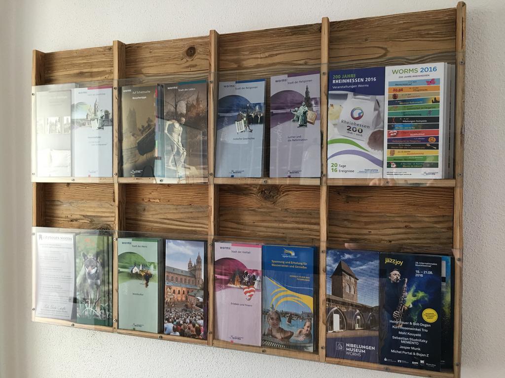 מלון וורמס Altes Ruderhaus מראה חיצוני תמונה